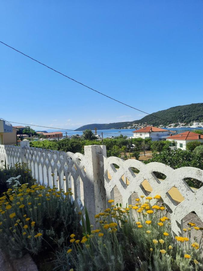 Marovito Apartment Supetarska Draga Exterior foto