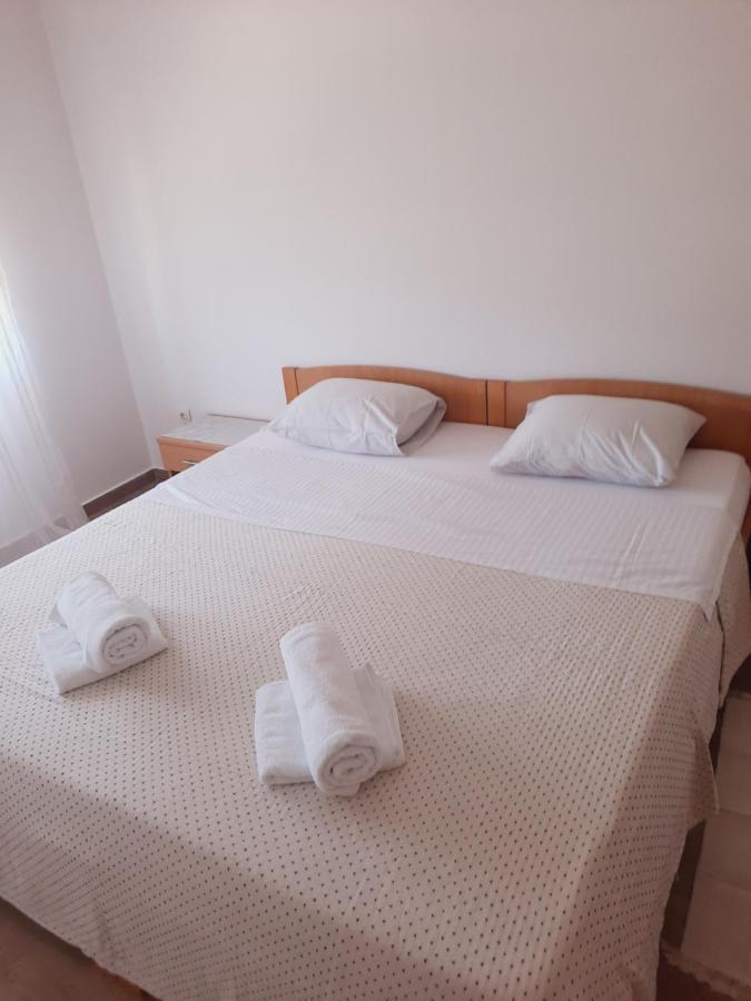 Marovito Apartment Supetarska Draga Exterior foto