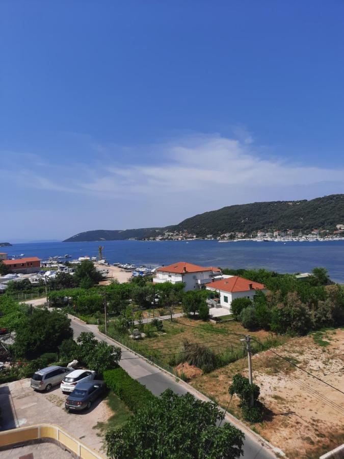 Marovito Apartment Supetarska Draga Exterior foto