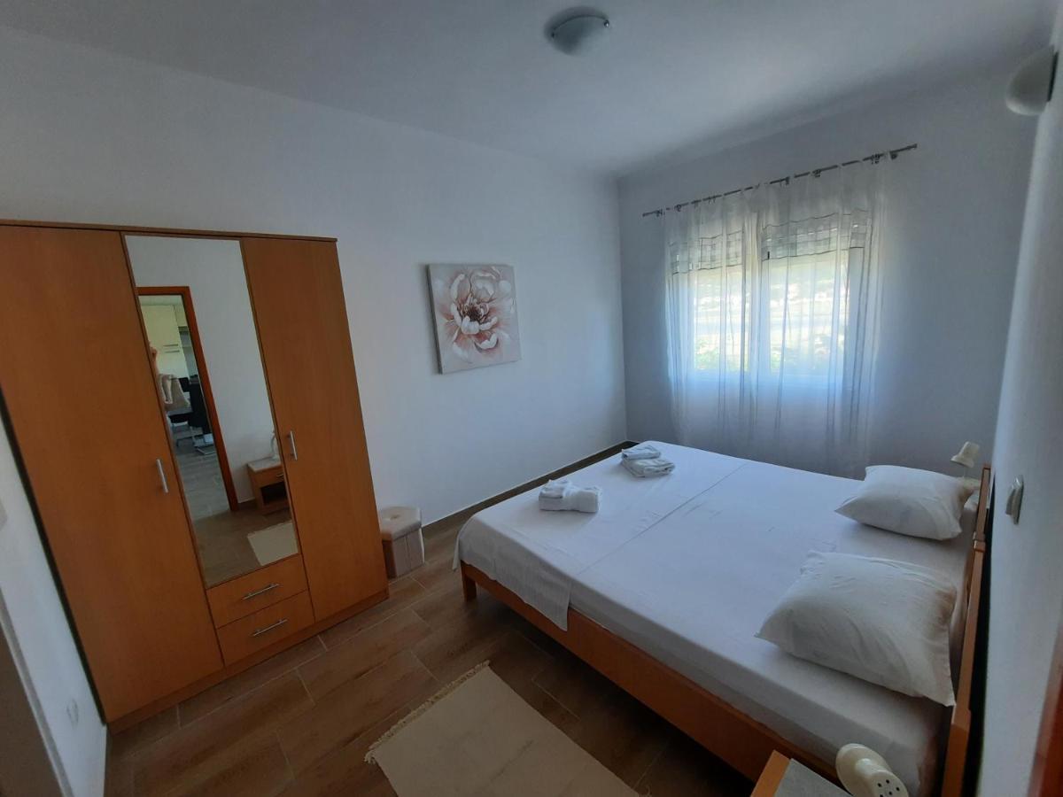 Marovito Apartment Supetarska Draga Exterior foto